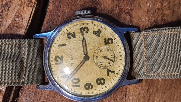 WWII American Elgin Army Ordnance Wrist Watch Officer's watch