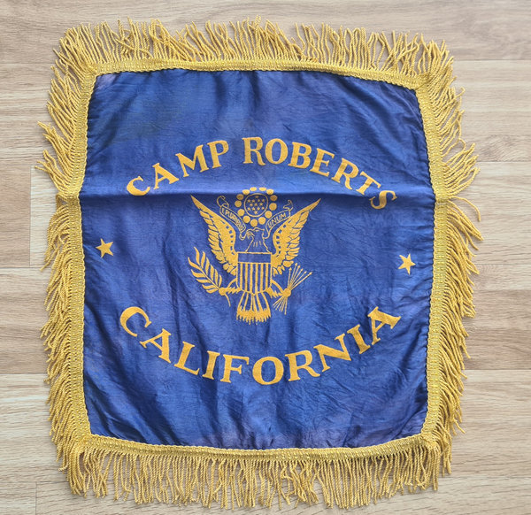 U.S. WWII Pillow cover silk 40x40cm  Camp Roberts California
