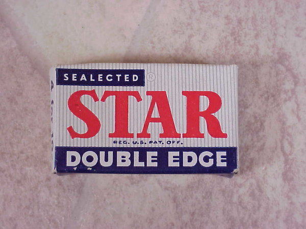 US WWII Razor Blades Star Double Edge, full