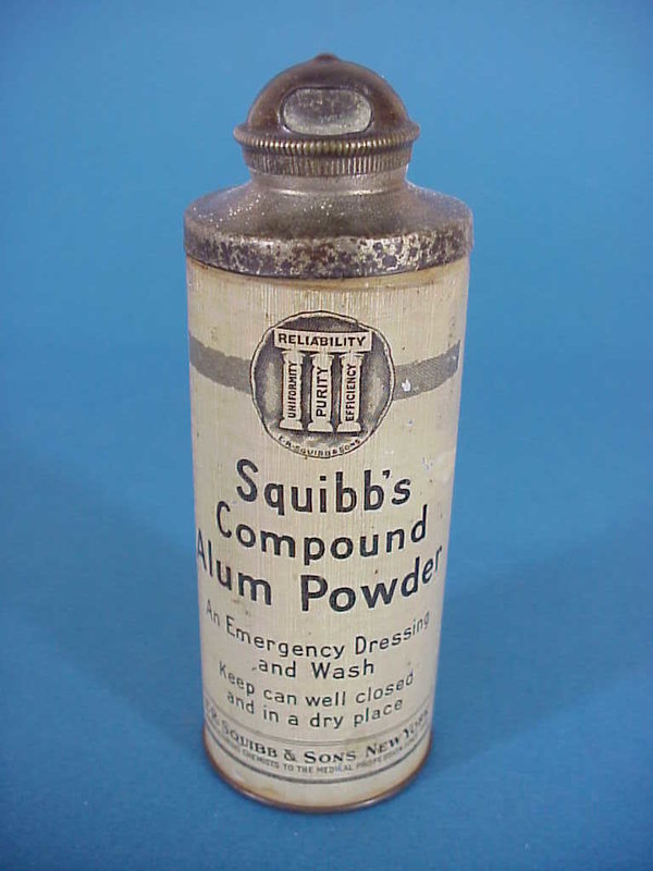 US WWII, Talcum Squibbs Compound Alum Powder, good condition