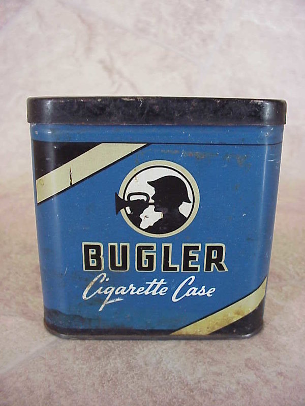 US WWII, Tin Cigarette Case Bugler 01,empty,  good condition