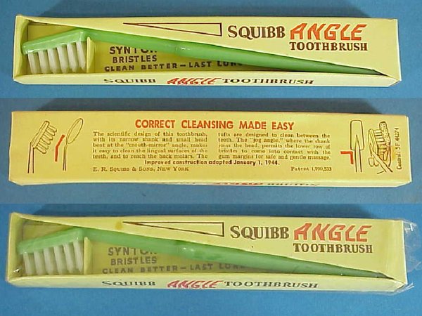 US WWII, Tooth Brush Squibb Angle, very good condition