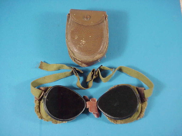 US WWII, Goggles Cased, good condition