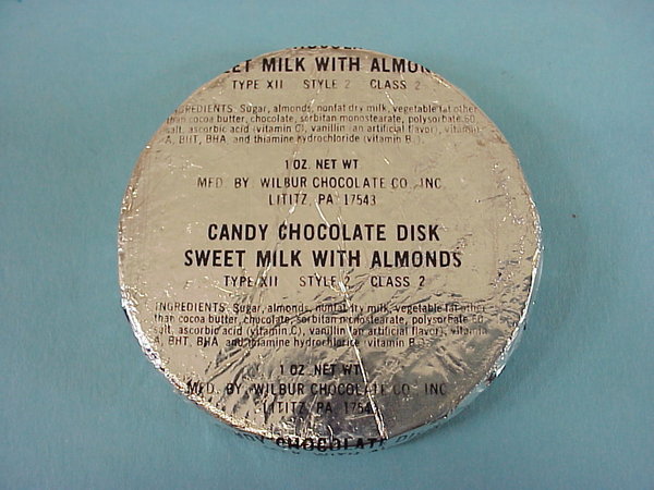 US WWII, Chocolate Candy Disc Almonds 2, very good condition