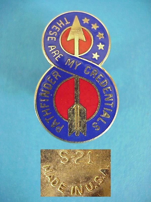 US WWII Crest 8th Infantry Division 03
