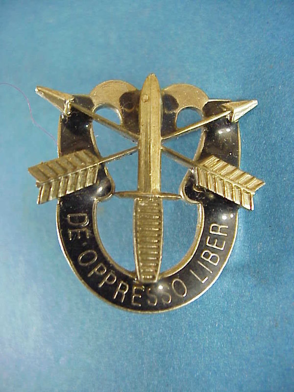 US WWII Crest Special Forces 01