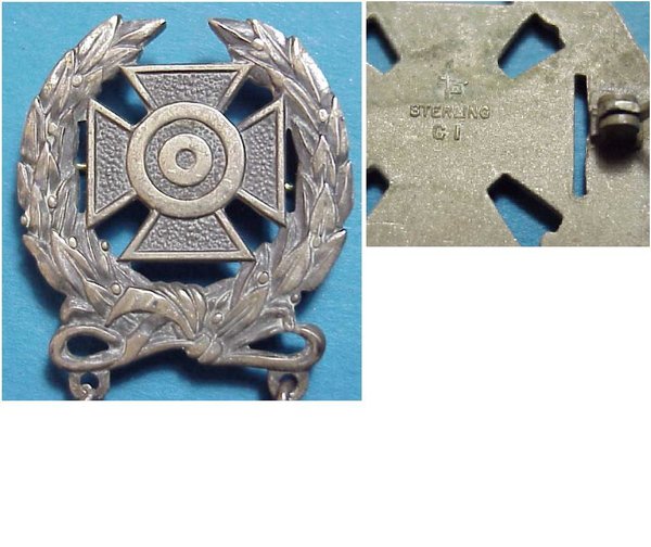 US WWII Badge Expert 007 Sterling
