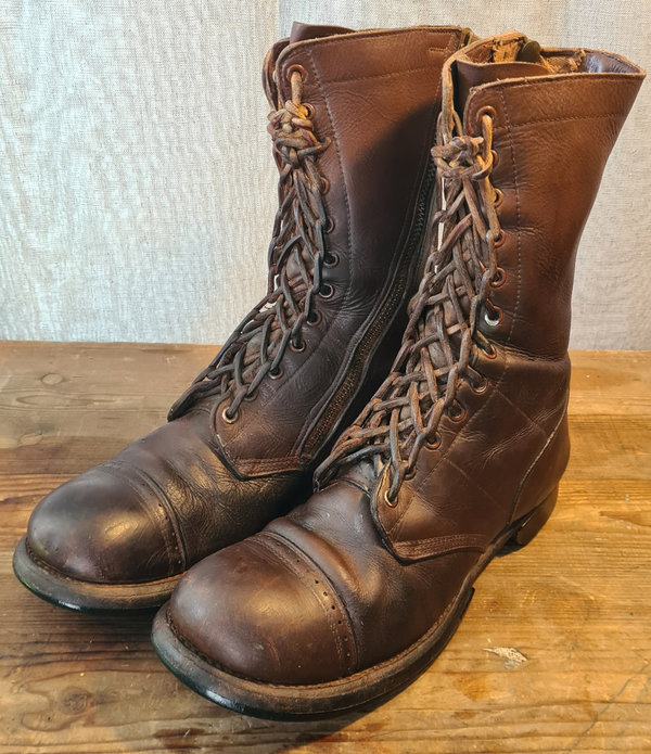 U.S. WWII Airborne Boots Corcoran Original Size 9 1/2C with side Zipper modificated very nice & soft