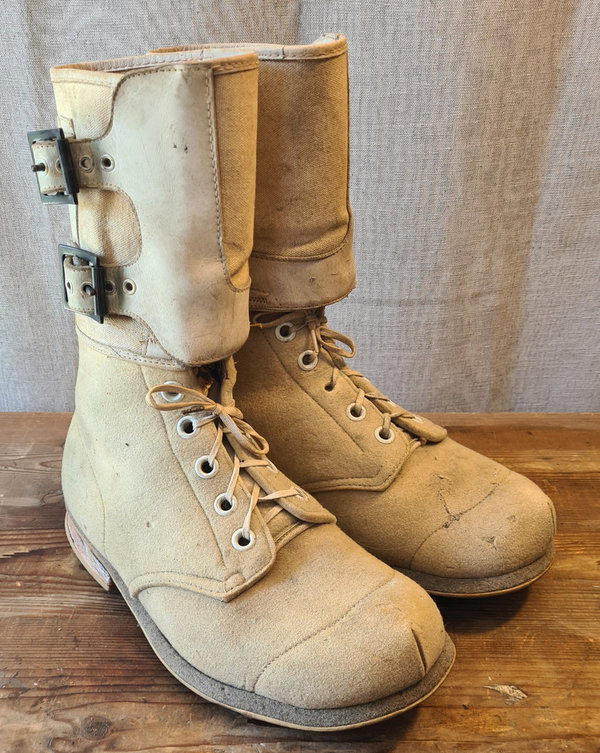 U.S. WWII Arctic Buckle Boots , mint condition N.O.S. Size 8 1/2