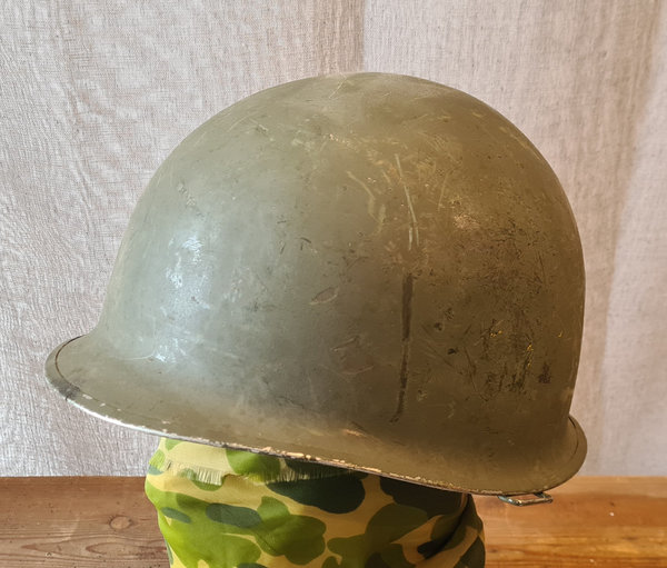 U.S. WWII, Helmet M1 Frontseam Swivel Bales no straps no Liner