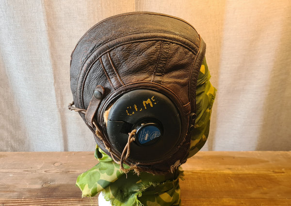 U.S. WWII Army Air Force Cap AN-6540 with Headphones in good condition