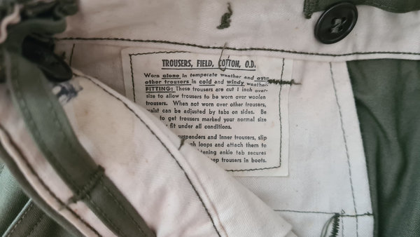 U.S. WWII M43 Field Trouser in NOS mint condition.Size Small / Waist 36cm