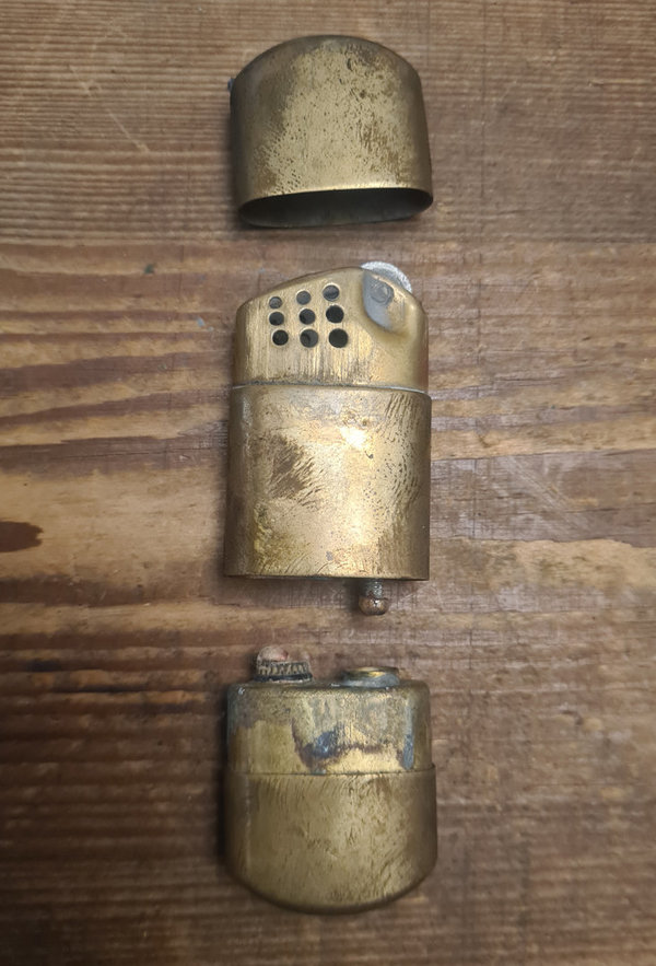 U.S. WWII original Lighter Brass. Very nice condition !