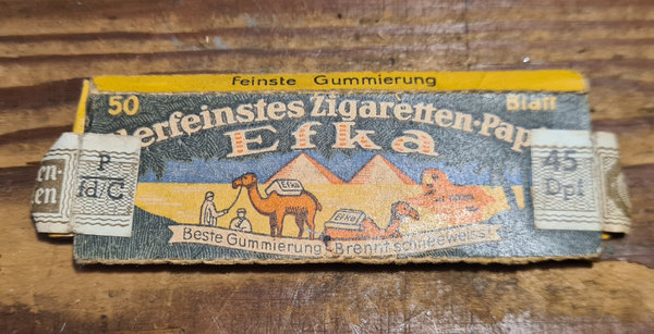 German WWII original Cigarette Paper "Efka". Top nice condition and very rare !