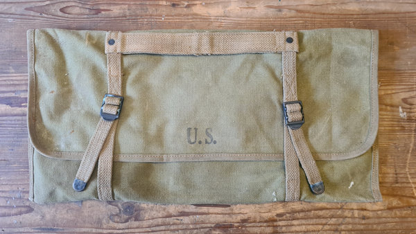 U.S. WWII M1921 Canvas Tool Kit Roll, Mint, Saddlers, Horse Shoers, Carpenters & Wheelrights