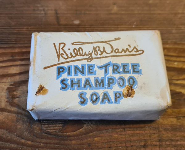 U.S. WWII original Soap Pine Tree Wrisley in very good condition