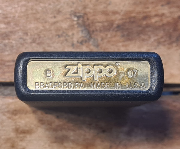 U.S. WWII Lighter Zippo B-07, new production, very good condition.
