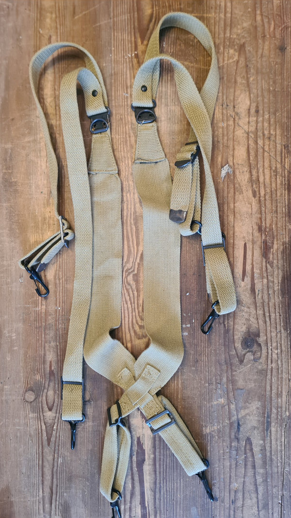 U.S. WWII M-1936 Suspenders reproduction in long size . Also useable for bigger persons. New