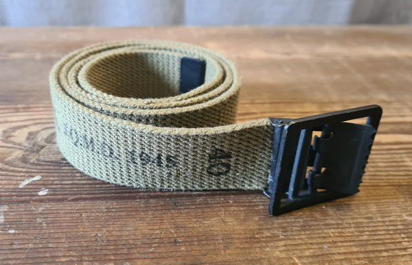 U.S. WWII Repro Enlisted Man Trouser belt in mint condition. Lenght 98cm