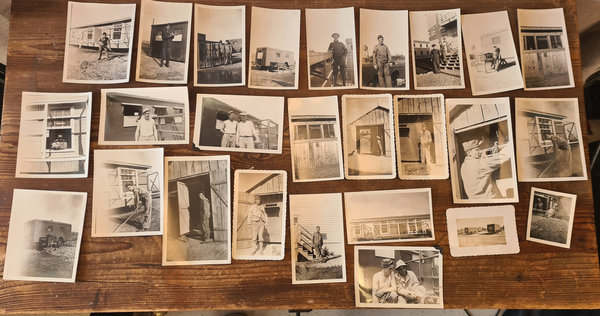 U.S. WWII genuine private Photos from G.I. Signal Corps Pigeons unit in very good condition